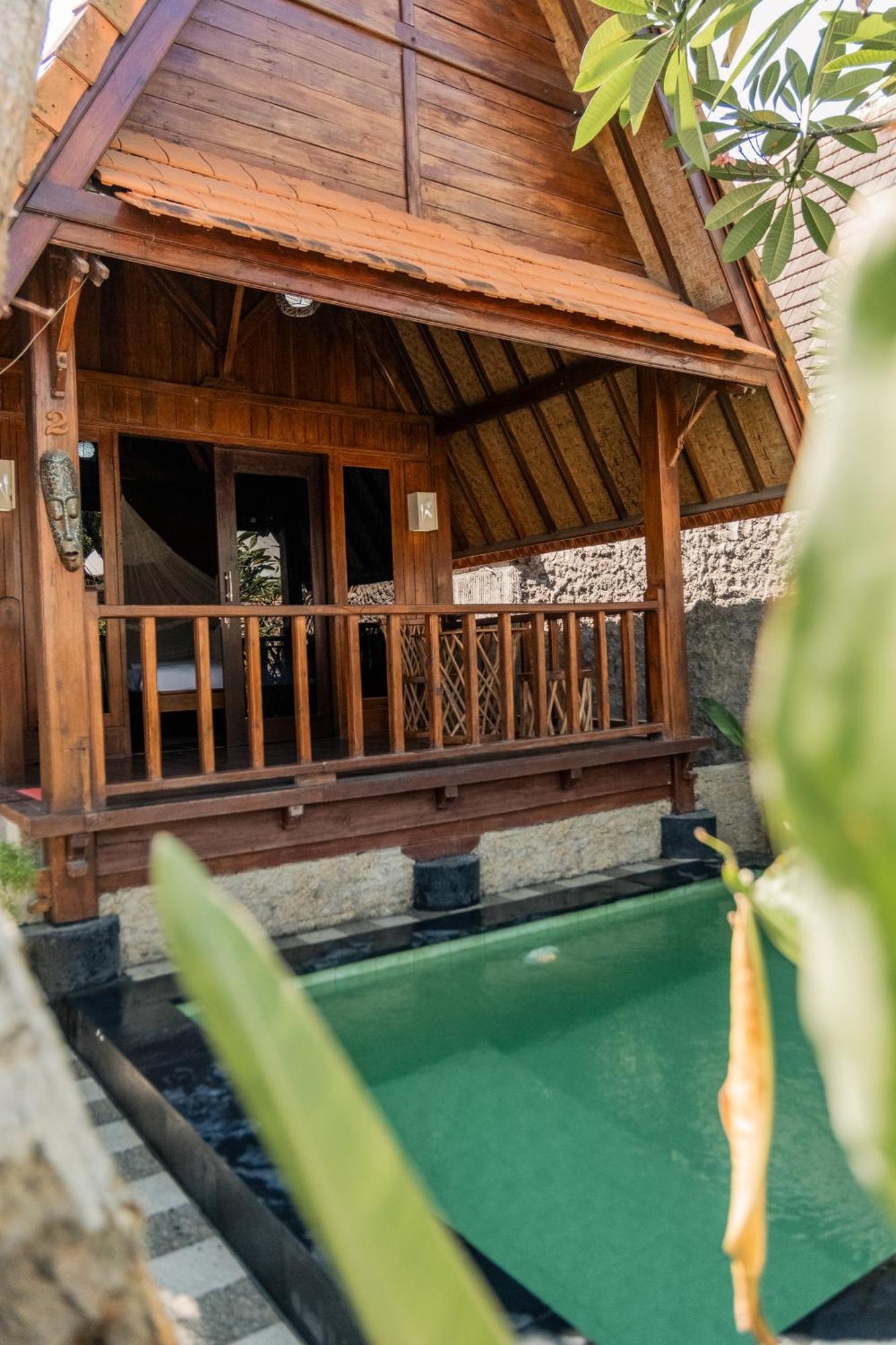Yoki'S Bungalow Kuta  Buitenkant foto