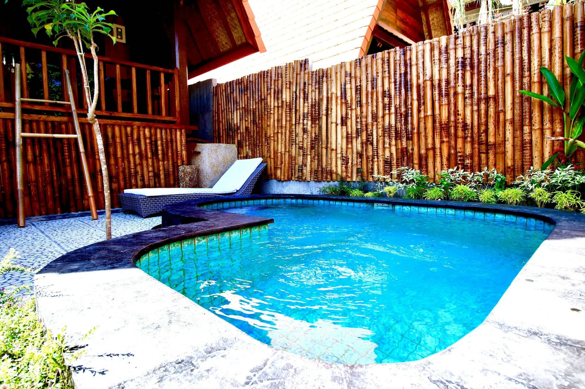 Yoki'S Bungalow Kuta  Buitenkant foto